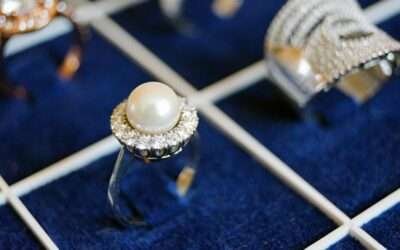 From Tahitian to South Sea and Beyond: Common Pearl Types