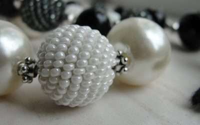 The Hottest Celebrity-Approved Jewelry Trends of the Year