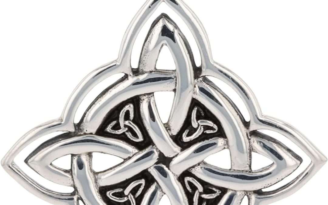 Jewelry Trends Sterling Silver Celtic Trinity Knot Pendant with Circle of Life