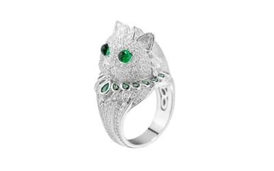 High-end Statement Ring with Birthstone Emerald Stones