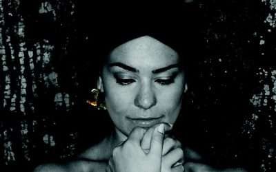 Accessorize Like a Pro: Top Jewelry Trends to Try Right Now