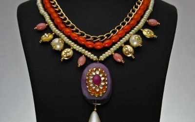 The Ultimate Guide to Buying Jewelry: Tips from the Pros