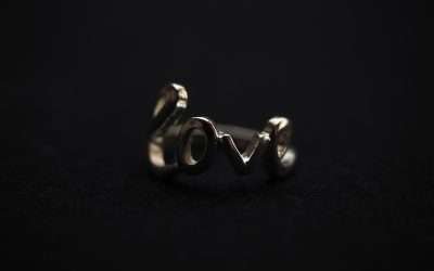 Upgrade Your Best Friend’s Jewelry Collection with These Trendy Pieces