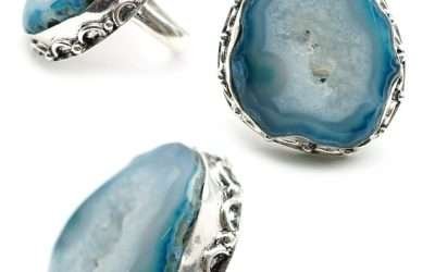 Impress Your Girlfriend with These Stunning Jewelry Gift Ideas