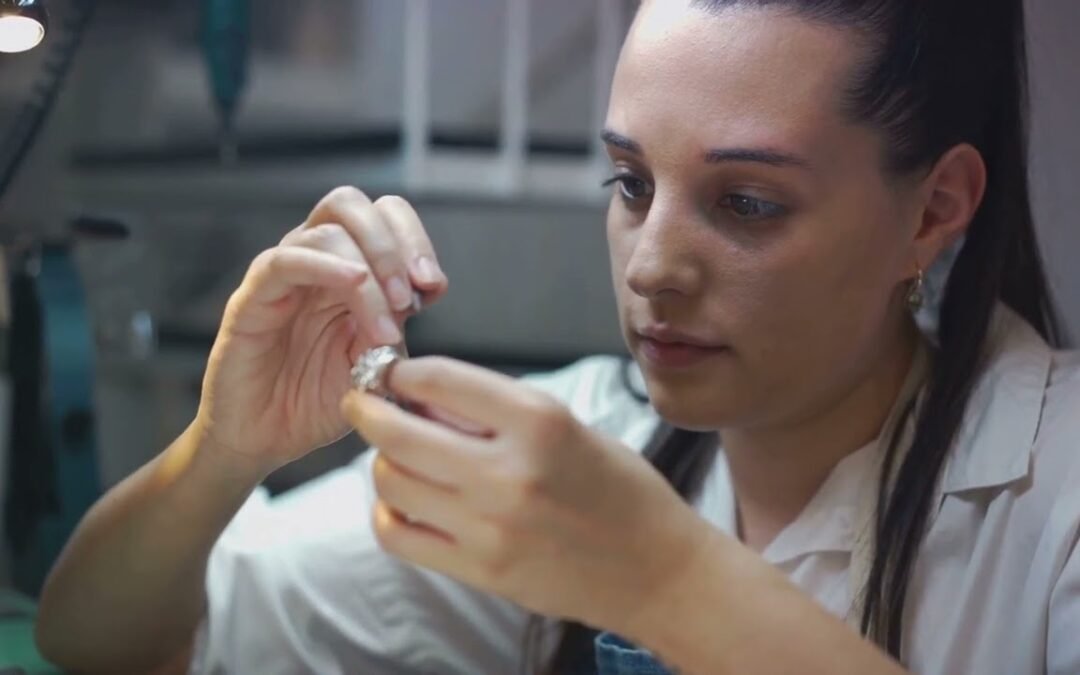 JEWELRY CARE 101: QUICK CLEANING TIPS